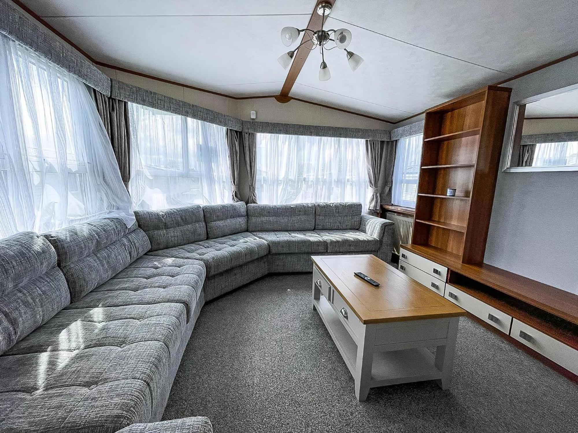 Lovely 8 Berth Caravan At Sunnydale In Lincolnshire Ref 35239S Louth  Exterior photo