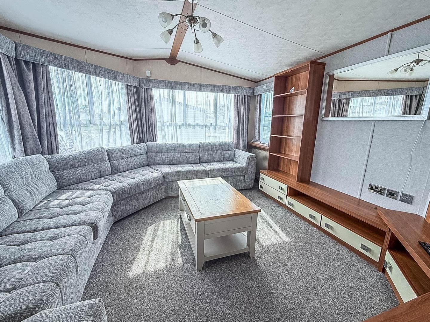 Lovely 8 Berth Caravan At Sunnydale In Lincolnshire Ref 35239S Louth  Exterior photo